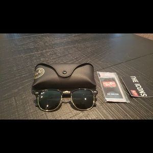 ray ban sunglasses